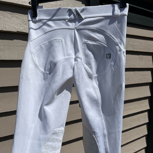 Swarovski pants!! - Picture 3 of 4